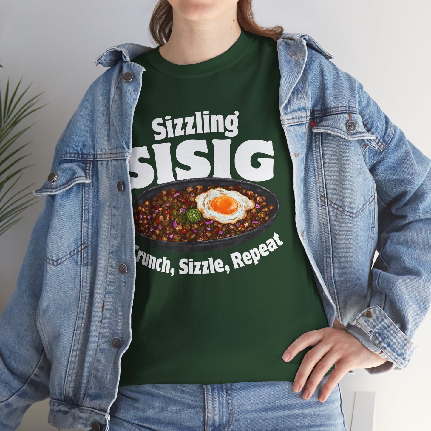 SIZZLING SISIG - Filipino Food (T-Shirt)